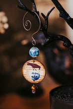 Load image into Gallery viewer, Moon Raven Ornament