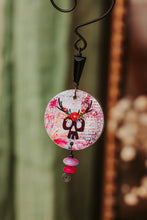Load image into Gallery viewer, Skull Ornament