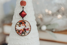 Load image into Gallery viewer, Santa Holiday Ornament